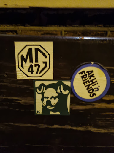 Street sticker Amsterdam AKHi'n FRiENDS MD K.