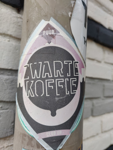 Street sticker Amsterdam PUUR ZWARTE KOFFIE CLUB UP