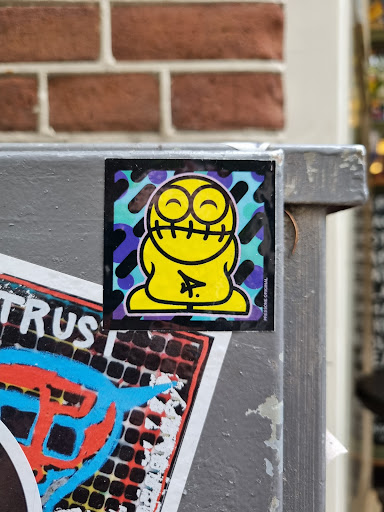 Street sticker A PRESSONE ORIGINAL FRUS