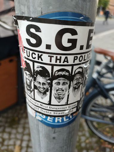 Street sticker Berlin Fuck the police S.G.E.