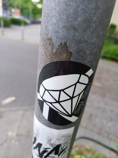 Street sticker Berlin Mooqui MaRLLes