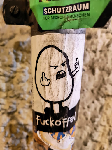 Street sticker Berlin FUCKOFFEL