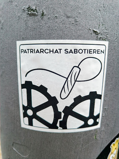 Street sticker PATRIARCHAT SABOTIEREN