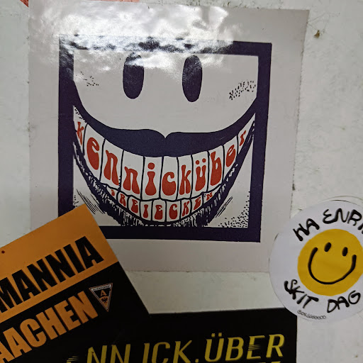 Street sticker ТЕДЛ R E I i E ع C JK K le 8 S 194 ENR HA ALEMANNIA + SKIT DAG MANNIA A ACHEN NN LICK.&Uuml;BER