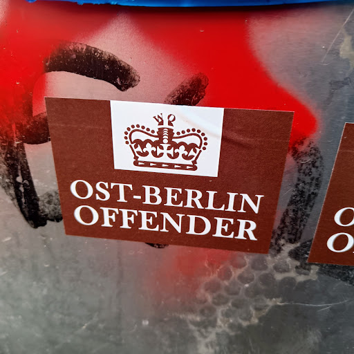 Street sticker Berlin OST-BERLIN OFFENDER