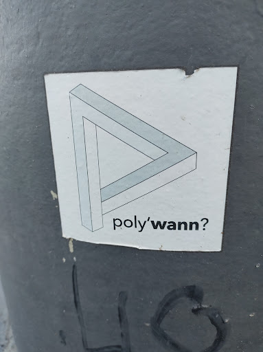 Street sticker poly'wann?