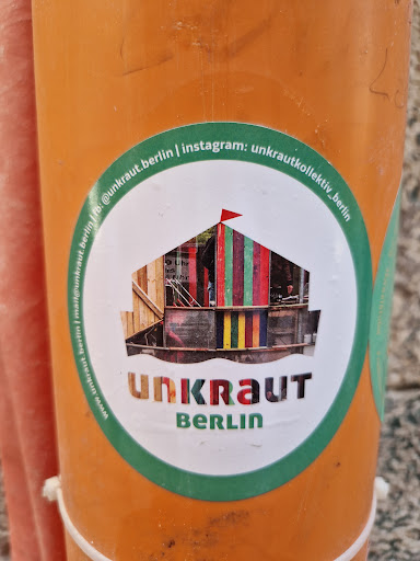 Street sticker Misc unkrautkollektiv_k instagram: I _berlin @unkraut.berlin fb: berlin 0 Uhr is Ihr sistube mail@unkraut. UNKRAUT www.unkraut.bertin BeRLIN