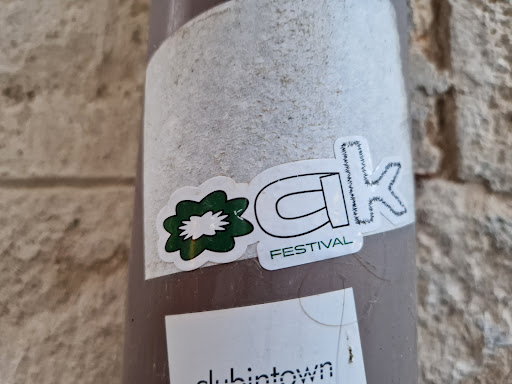 Street sticker ai FESTIVAL dubintown