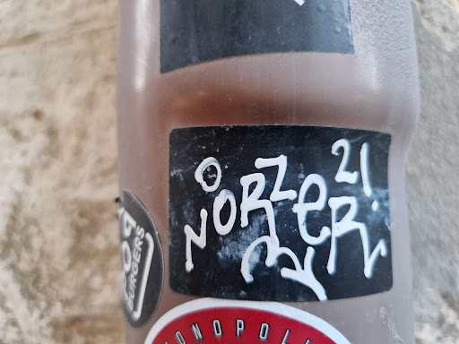 Street sticker bo O 21 NORZe BURGERS 2 SONOPOLI