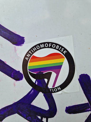 Street sticker ANTIHOMOFOBISK AKTION