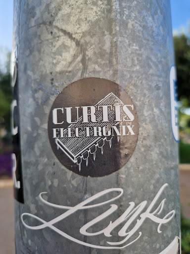 Street sticker CURTIS ELECTRONIX 141 RUK