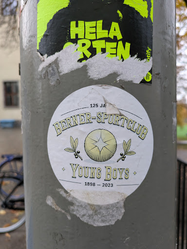 Street sticker HELA RTEN otify 125 JA YOUNG BOYS 1898 - 2023