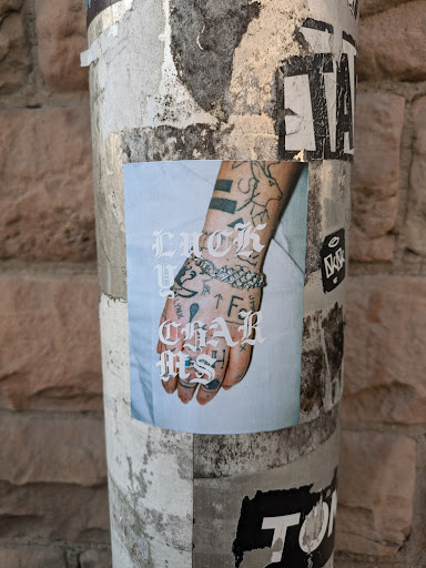 Street sticker Stockholm LUCK y CHAL XNX7 TF ins T