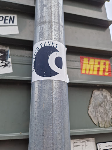 Street sticker Stockholm PEN PUNKS EYED ONE MFF! Que - / - - - - - y 046-25623 TM Re