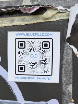 Street sticker A sticker advertising an online pharmacy or store selling potency drugs. It includes a QR code that links to their website and the text "Potensmedel på nätet" which translates to "Potency drugs online" in Swedish.