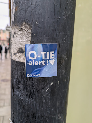 Street sticker Stockholm O-TIE alert ! SUMMIT UNIVERSITY OF MANNHEIM