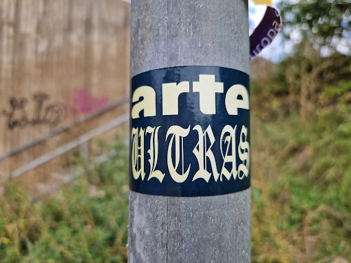 Street sticker Stockholm arte ULTRAS