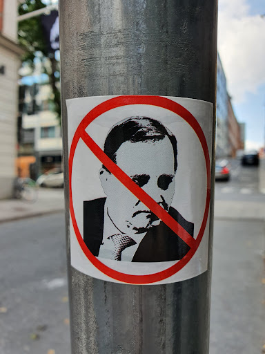 Street sticker Stefan L&ouml;fven