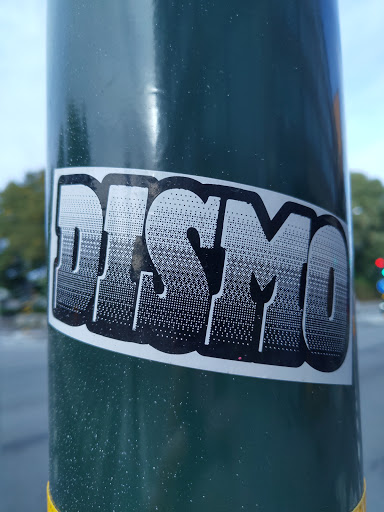 Street sticker Dismo