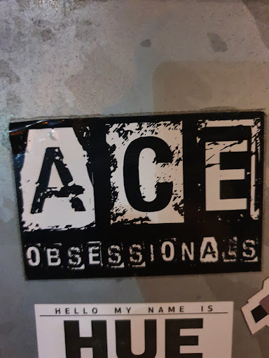 Street sticker Stockholm ACE OBSESSIONAS HELLO MY NAME IS HUE