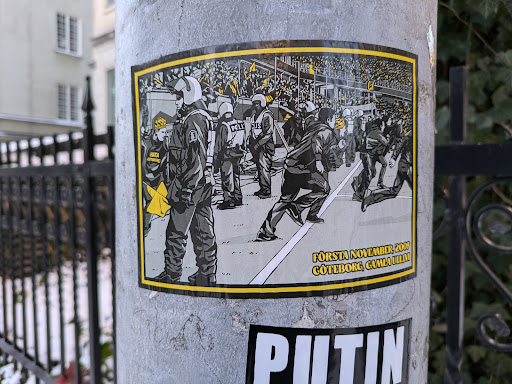 Street sticker Stockholm DLIS POLI HATA GOTEBORG F&Ouml;RSTA NOVEMBER, 2009 G&Ocirc;TEBORG, GAMLA ULLEVI PUTIN