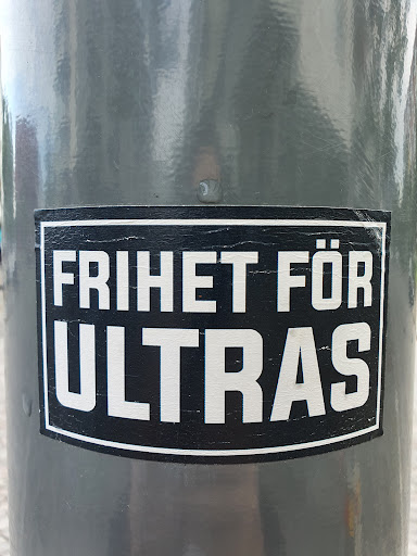 Street sticker Stockholm FRIHET F&Ouml;R ULTRAS