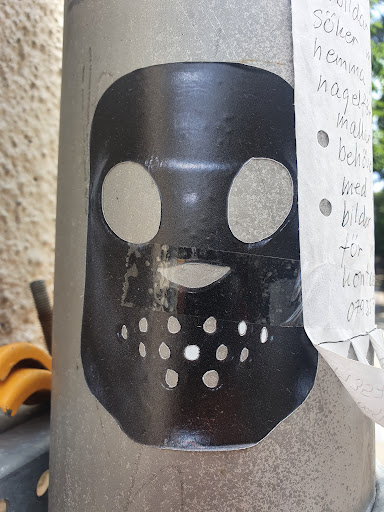 Street sticker 