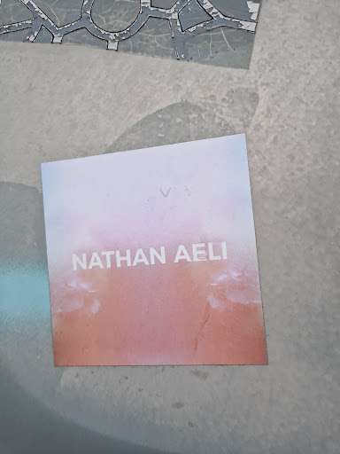 Street sticker NATHAN AELI