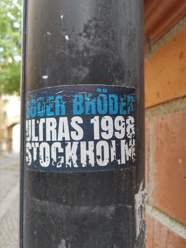 Street sticker S&Ouml;DER BR&Ouml;DER ULTRAS 1998 STOCKHOLM