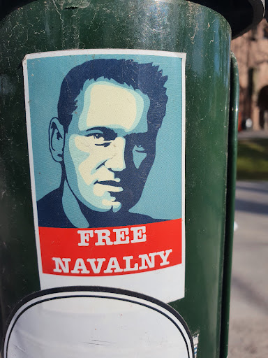 Street sticker FREE NAVALNY