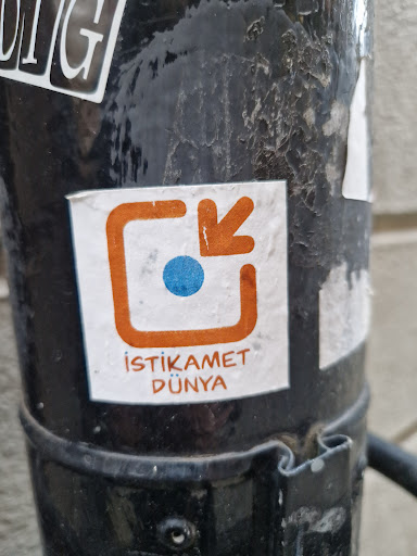 Street sticker Stockholm LIGI ISTIKAMET D&Uuml;NYA