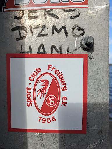 Street sticker ا JEKY DIZMO HANI Sport . Club Freiburg e.V. SF 1904