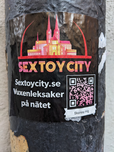 Street sticker Stockholm SEXTOY CITY Sextoycity.se Vuxenleksaker p&aring; n&auml;tet Skanna mig