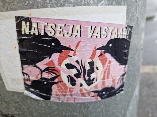 Street sticker Stockholm NATSEJA VASTAAH! MON CAN