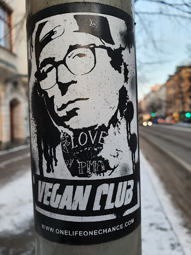 Street sticker Stockholm www.ONELIFEONECHANCE.COM LOVE VEGAN CLUB