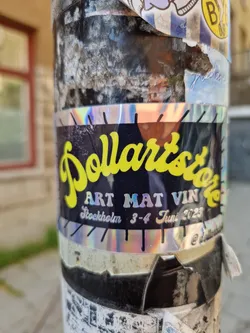 Holographic sticker for the Dollaartstone Art Mat Vin event in Stockholm, 3-4 June 2023.