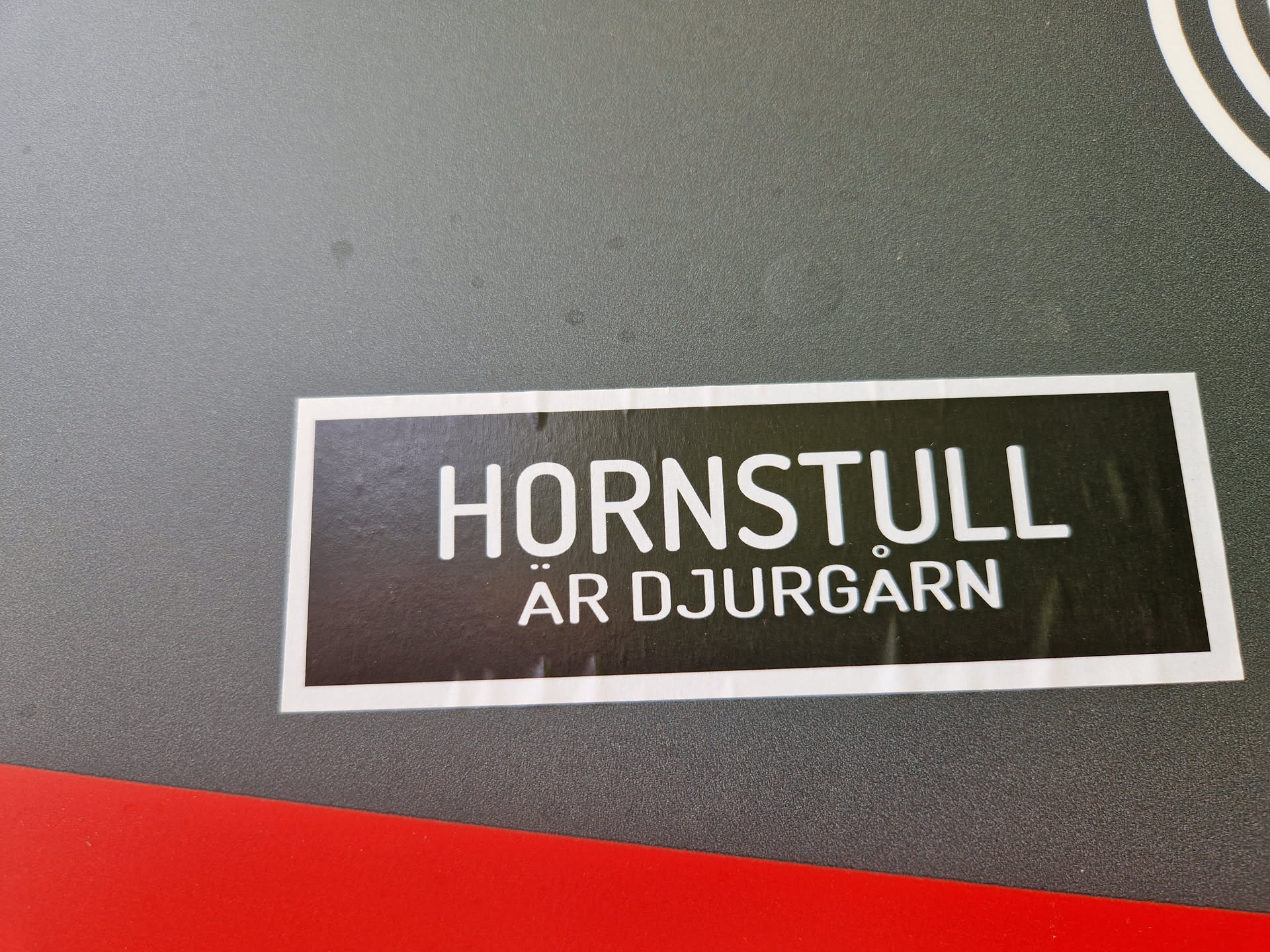 A black and white sticker with the text "Hornstull är Djurgården" which translates to "Hornstull is Djurgården".